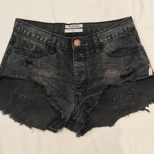 One teaspoon shorts